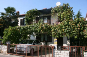 Apartments with a parking space Porec - 2217